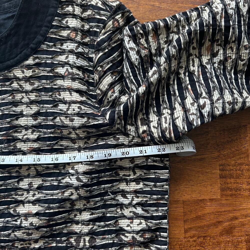 Chico’s Textured Cotton Jacket, Bold Layering Piece, Office Chic Statement Style - Picture 9 of 10